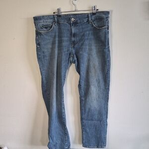 Guess Men's Straight Jeans in Light Blue Wash